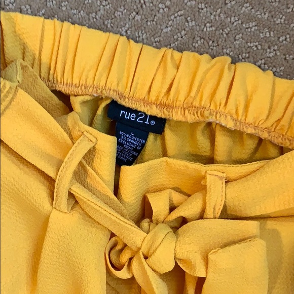 Rue 21 summer yellow pants loose! - Picture 2 of 2